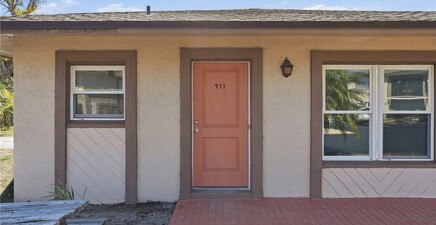 16881 Davis RD 911, Fort Myers 33908, FL