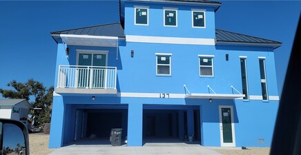 137 Hibiscus DR, Fort Myers Beach 33931, FL