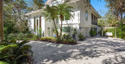 360 Gumbo Limbo LN, Marco Island 34145, FL