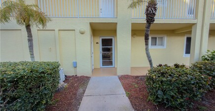 8298 Key Royal LN 413, Naples 34119, FL