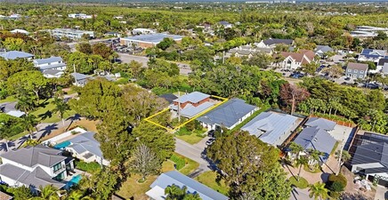 1070 13th ST N, Naples 34102, FL