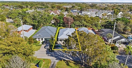 1050 13th ST N, Naples 34102, FL