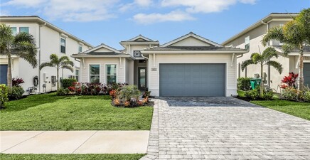 9252 Cayman DR, Naples 34114, FL