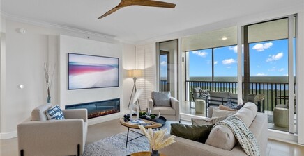 1060 Borghese LN 806, Naples 34114, FL