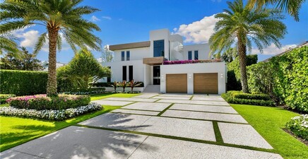 652 Bougainvillea RD, Naples 34102, FL