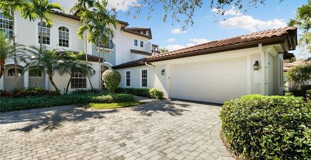 28540 Calabria CT 102, Naples 34110, FL