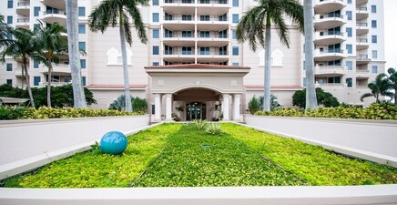 23850 Via Italia CIR 1706, Estero 34134, FL