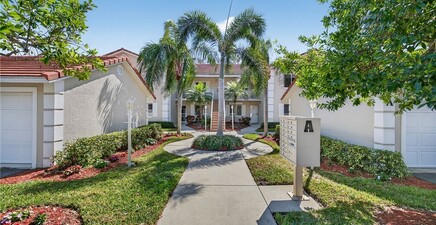 6700 Dennis CIR A102, Naples 34104, FL
