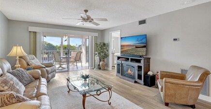 5515 Rattlesnake Hammock RD 314, Naples 34113, FL