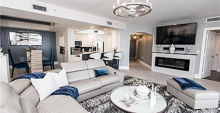 2104 W 1st St 1404, Fort Myers 33901, FL