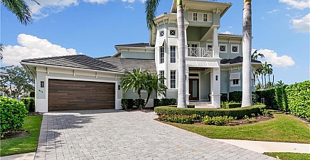 813 Magnolia Ct , Marco Island 34145, FL