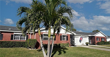 6952 Edgewater Cir , Fort Myers 33919, FL