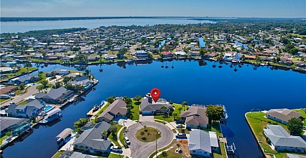 4530 W Coral Cir , North Fort Myers 33903, FL