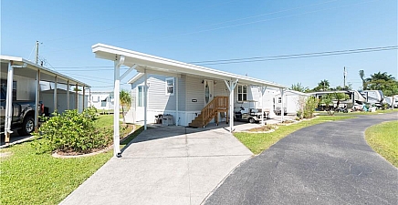 5558 Palm Beach Blvd 249, Fort Myers 33905, FL