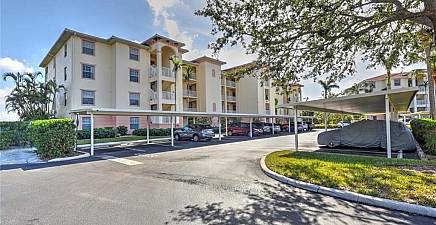 4013 Palm Tree Blvd 202, Cape Coral 33904, FL