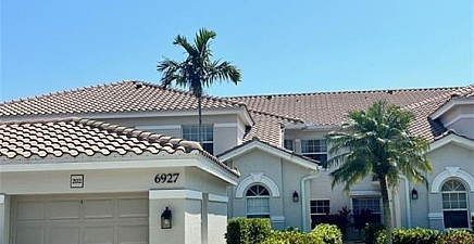 6927 Satinleaf Rd N 202, Naples 34109, FL