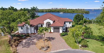866 Cal Cove Dr , Fort Myers 33919, FL