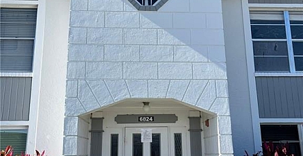 6824 Sandtrap Dr 4, Fort Myers 33919, FL