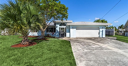 4396 Harbour Ter , North Fort Myers 33903, FL