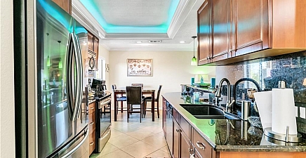 2366 E Mall Dr 405, Fort Myers 33901, FL