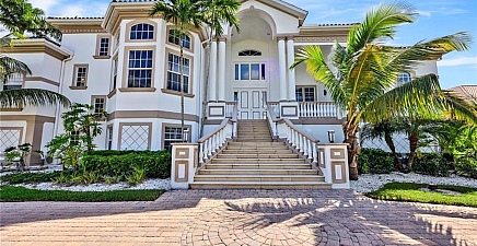 12560 Panasoffkee Dr , North Fort Myers 33903, FL