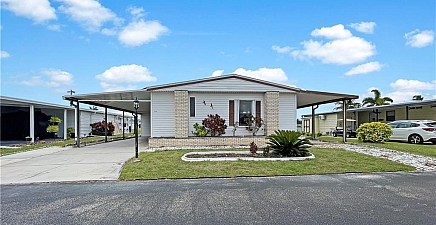 3146 Old Farm House Dr , North Fort Myers 33917, FL