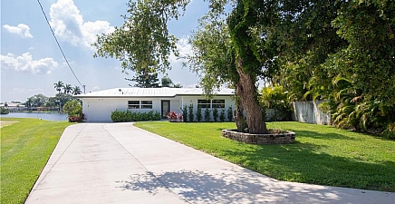 13856 Lazy Ln , Fort Myers 33905, FL