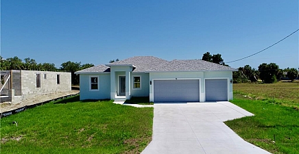 75 Mark Twain Ln , Rotonda West 33947, FL