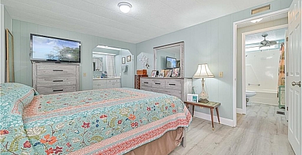 2814 N Indianwood Dr , North Fort Myers 33917, FL