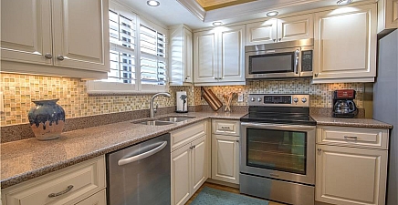 2121 Collier Ave 518, Fort Myers 33901, FL