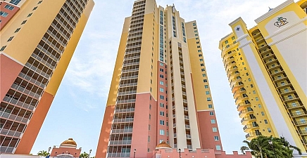 2745 1st St 1201, Fort Myers 33916, FL