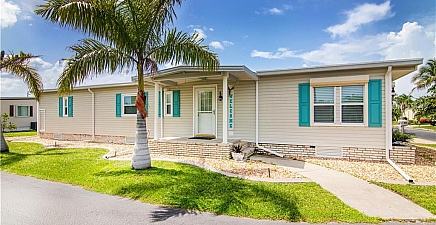 3123 Old Farm House Dr , North Fort Myers 33917, FL