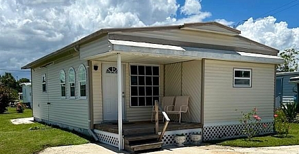 5558 Palm Beach Blvd 60d, Fort Myers 33905, FL