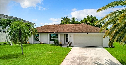 6049 Perthshire Ln , Fort Myers 33908, FL