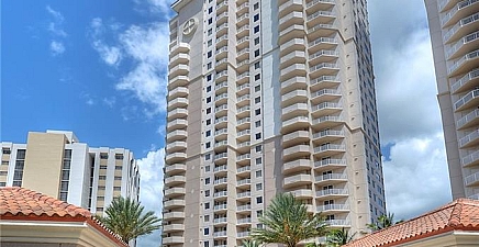 2104 W 1st St 2304, Fort Myers 33901, FL