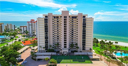 10851 Gulf Shore Dr 1004, Naples 34108, FL