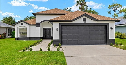 3708 Kent Dr , Naples 34112, FL
