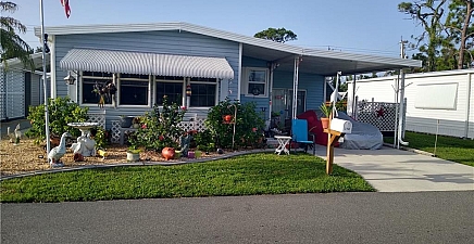 2714 Indianwood Dr , North Fort Myers 33917, FL