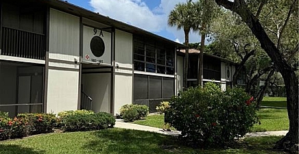 9409 W Macnab Rd 103, Tamarac 33321, FL