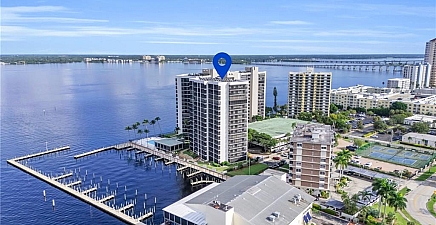 1920 Virginia Ave 902-903, Fort Myers 33901, FL