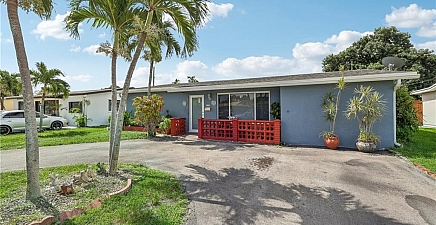 6340 Scott St , Hollywood 33024, FL