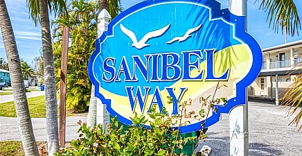 16251 Dublin Cir F104, Fort Myers 33908, FL