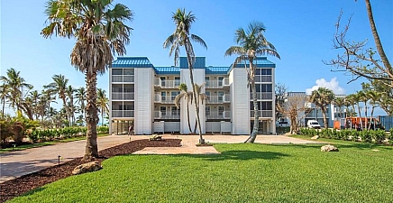 3049 W Gulf Dr 202, Sanibel 33957, FL