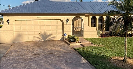 5239 Wisteria Ct , Cape Coral 33904, FL