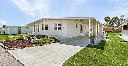 301 Twig Ct N , North Fort Myers 33917, FL