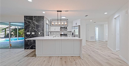 6779 Overlook Dr , Fort Myers 33919, FL