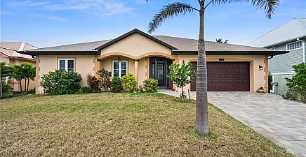 2405 Cherimoya Ln , St. James City 33956, FL