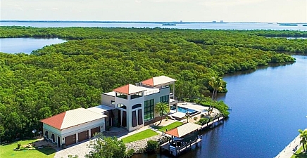 2755 Cussell Dr , St. James City 33956, FL