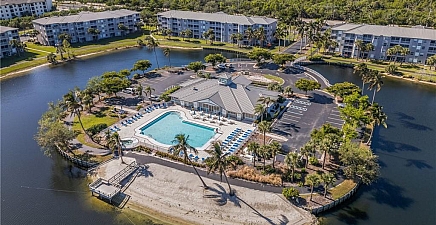 16595 Lake Circle Dr 245, Fort Myers 33908, FL