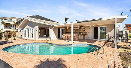 18308 Cutlass Dr , Fort Myers Beach 33931, FL